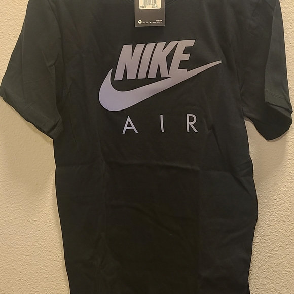 Nike Other - Nike Air Mens Shirt Small NEW